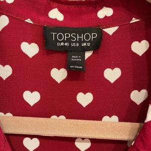 Topshop Valentine’s Heart Print Marocain Button Down Shirt / Tunic Length / US 8